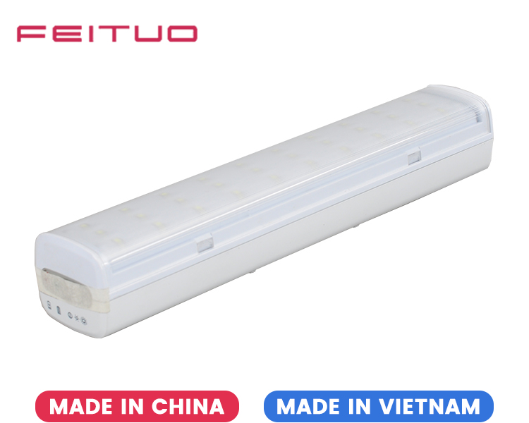 308 Emergency Light with Foldable Handle and Wall Mounting 308 Emergency Light with Foldable Handle and Wall Mounting